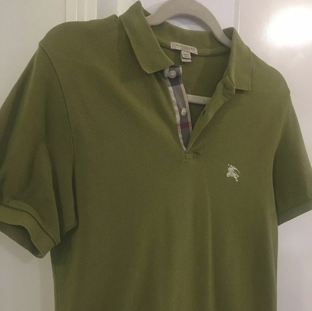 Burberry Polo Size S